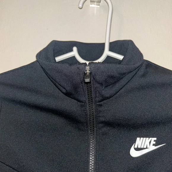 Lightweight black Nike jacket boys size small - Picture 3 of 7
